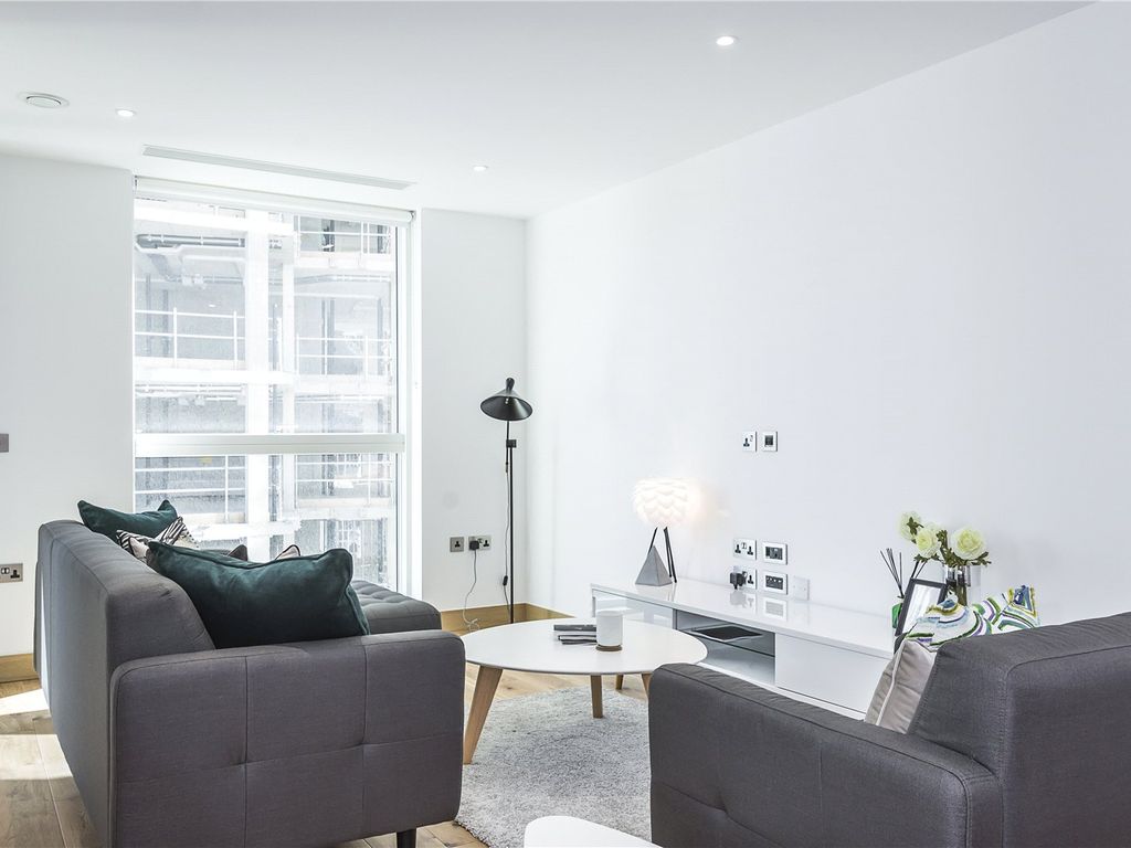 1 bed flat for sale in Hermitage Street, London W2, £750,000