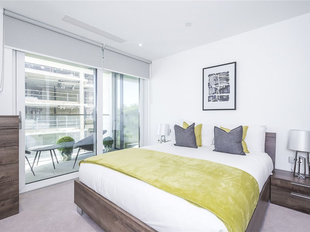 1 bed flat for sale in Hermitage Street, London W2, £750,000