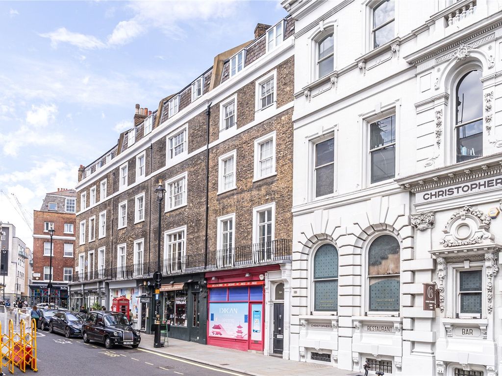 2 bed flat for sale in Wellington Street, London WC2E, £1,250,000