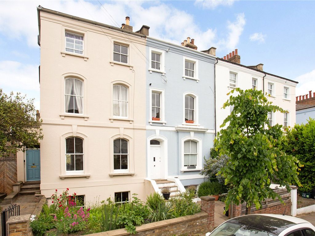 1 bed flat for sale in Miranda Road, London N19, £385,000