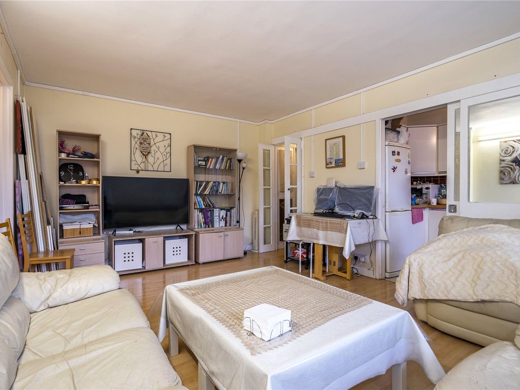 1 bed flat for sale in Maida Vale, London W9, £410,000
