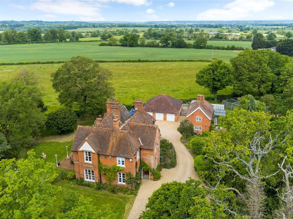 5 bed detached house for sale in Beech Hill Road, Reading RG7, £2,000,000