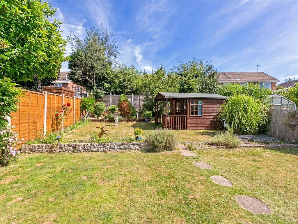 2 bed detached house for sale in Smithfield Road, Maidenhead SL6, £525,000