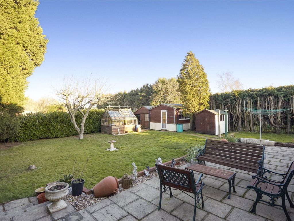 3 bed detached bungalow for sale in Leith Road, Dorking RH5, £650,000