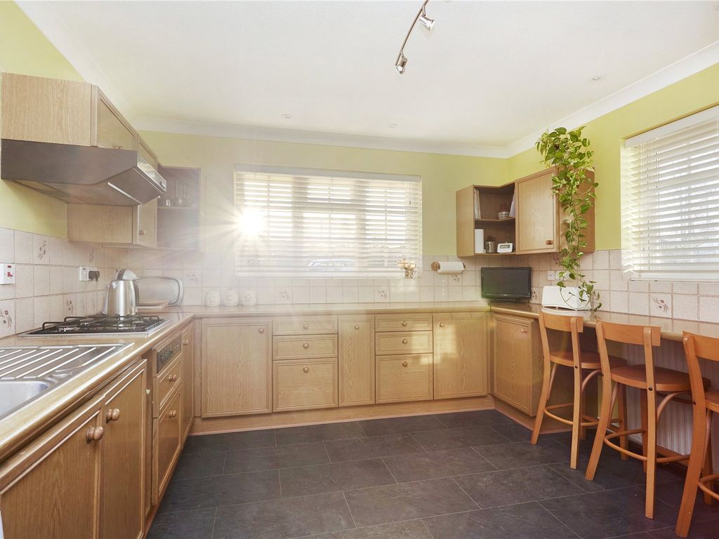 3 bed detached bungalow for sale in Leith Road, Dorking RH5, £650,000