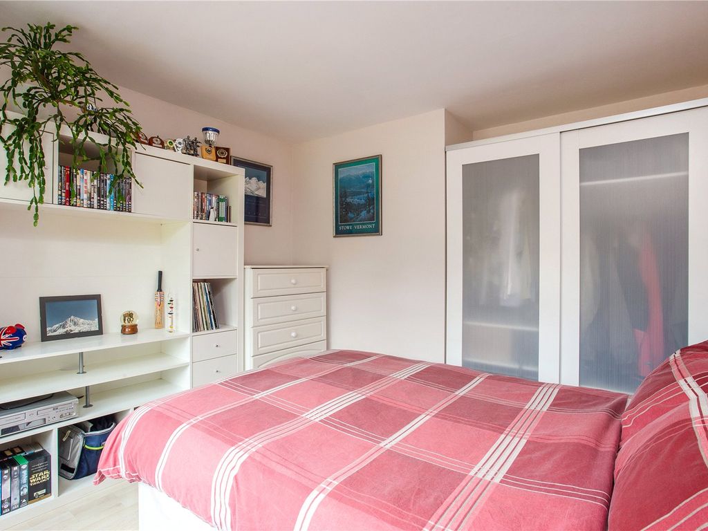 3 bed detached house for sale in Berwick St. James, Salisbury SP3, £695,000