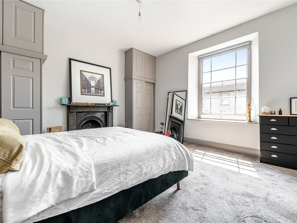3 bed flat for sale in Whiteladies Road, Bristol BS8, £550,000