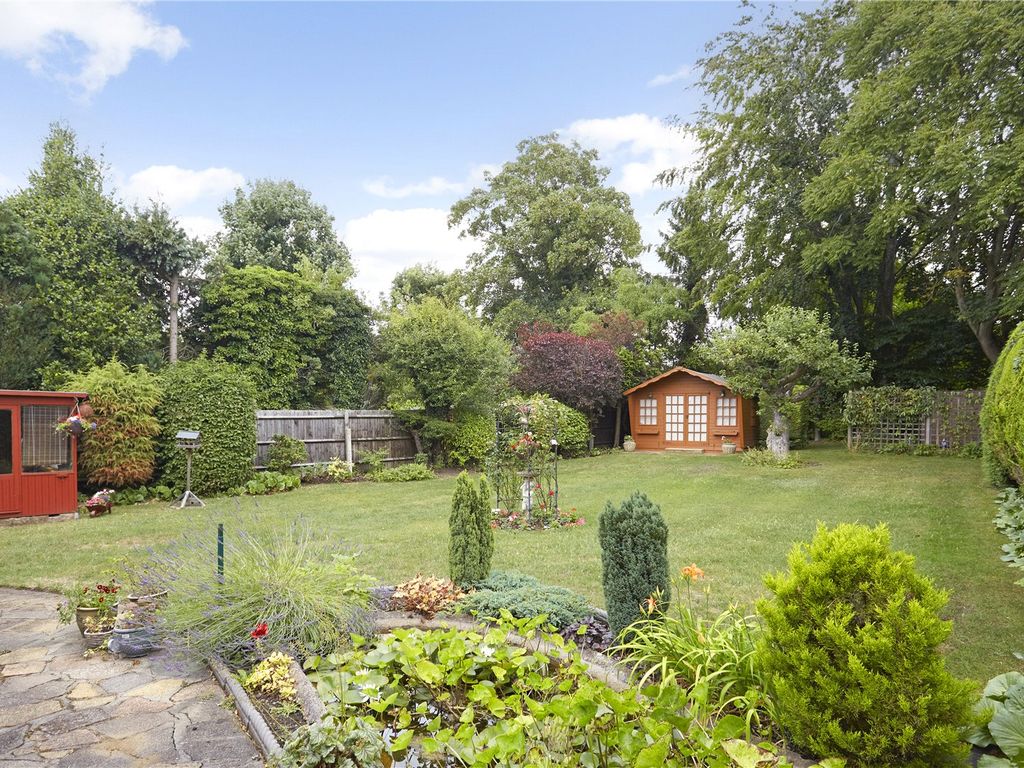 4 bed detached house for sale in Higher Green, Epsom KT17, £1,250,000