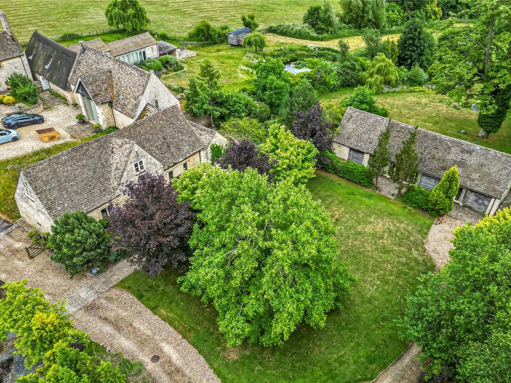 5 bed barn conversion for sale in Painswick, Stroud GL6, £1,650,000