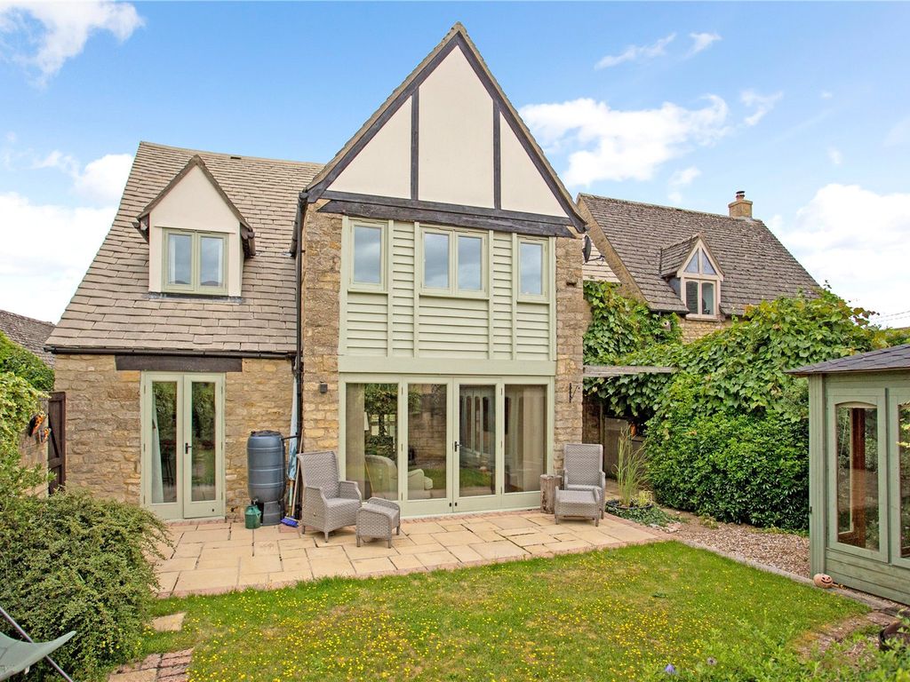 3 bed detached house for sale in Ducklington, Witney OX29, £650,000