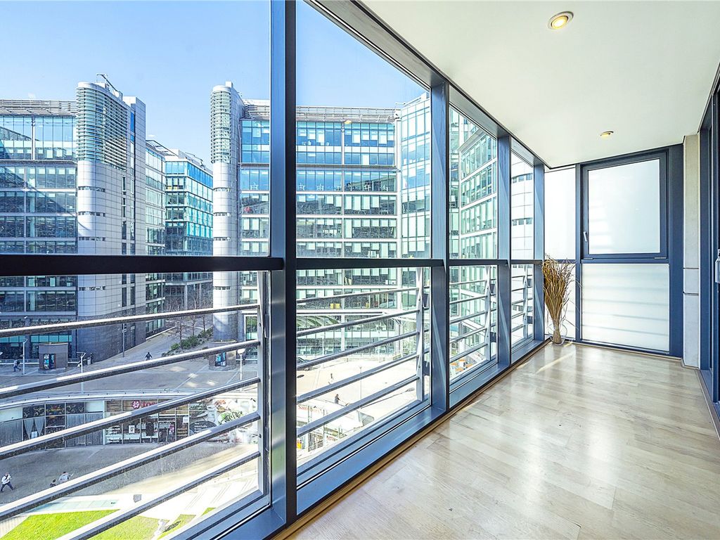 2 bed flat for sale in Sheldon Square, London W2, £800,000