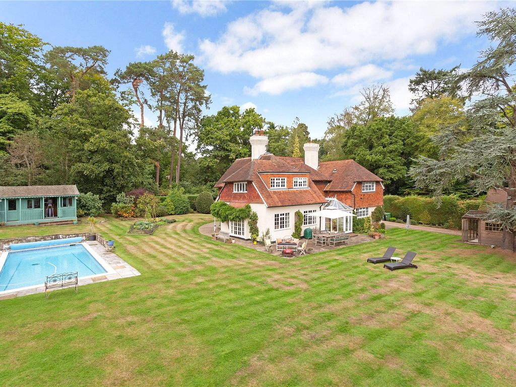 5 bed detached house for sale in Bagshot Road, Ascot SL5, £1,950,000
