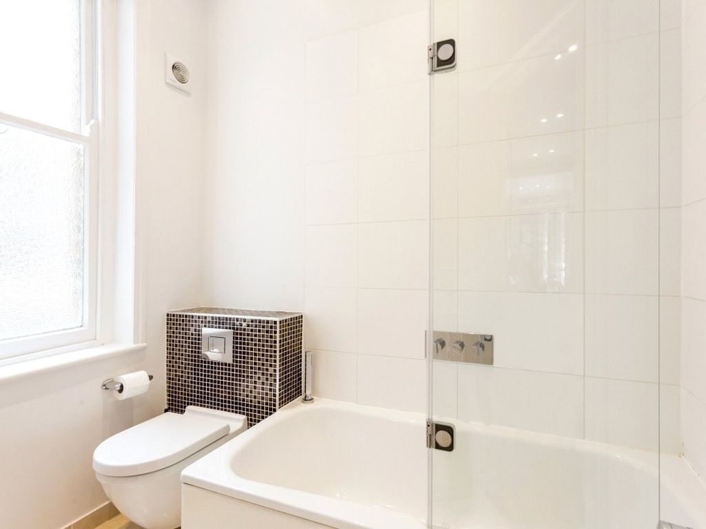 2 bed flat for sale in Wymering Road, London W9, £825,000