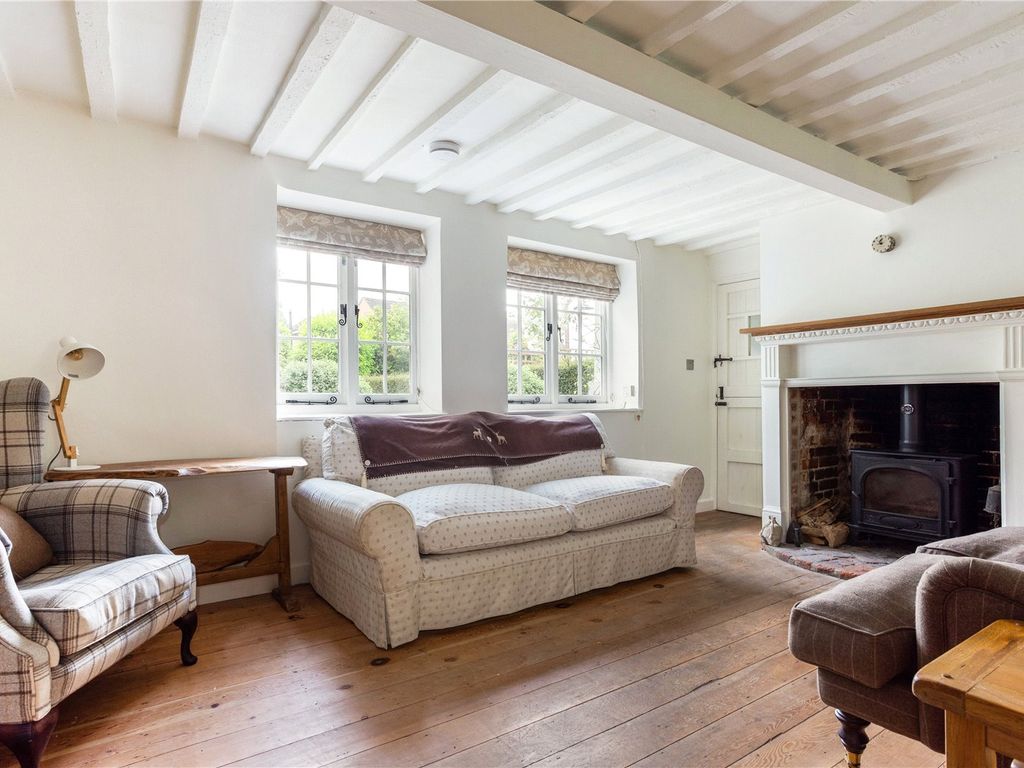 3 bed terraced house for sale in Newton Lane, Newton Valence, Alton GU34, £685,000