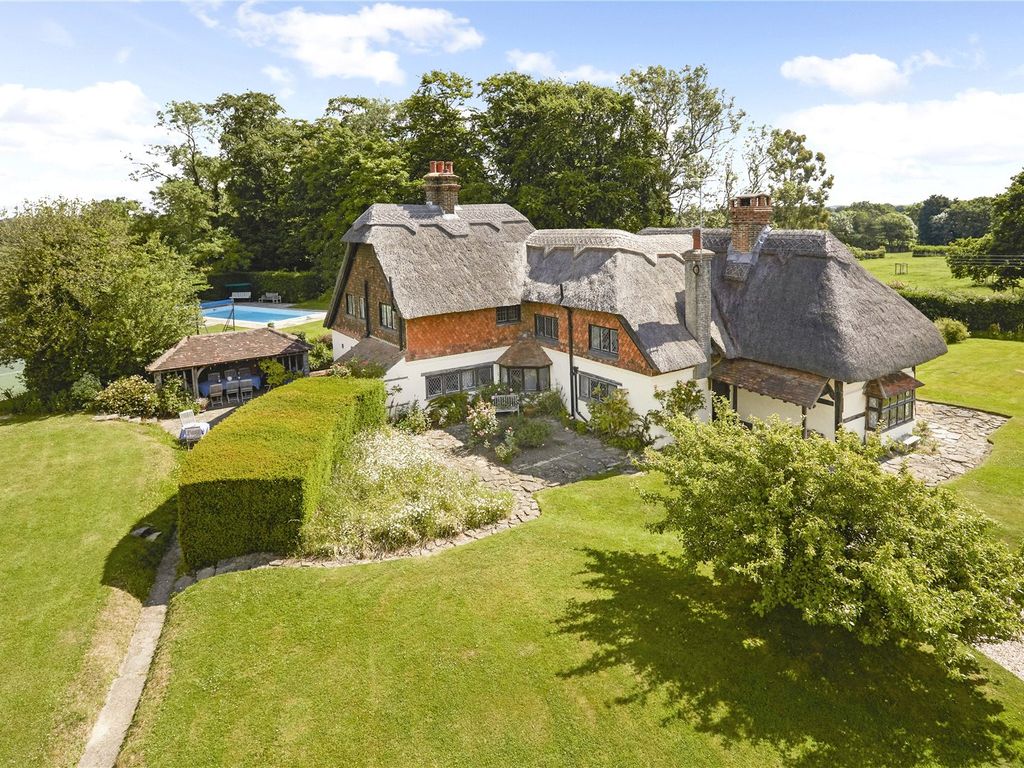 6 bed detached house for sale in Stan Hill, Charlwood RH6, £1,495,000