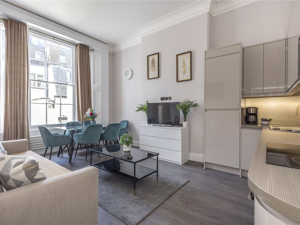 2 bed flat for sale in Westbourne Terrace, London W2, £895,000
