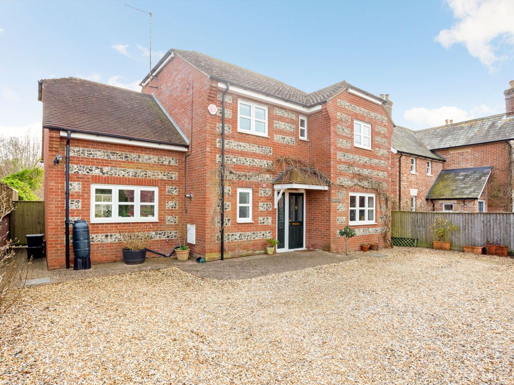 4 bed detached house for sale in Broad Chalke, Salisbury SP5, £749,950
