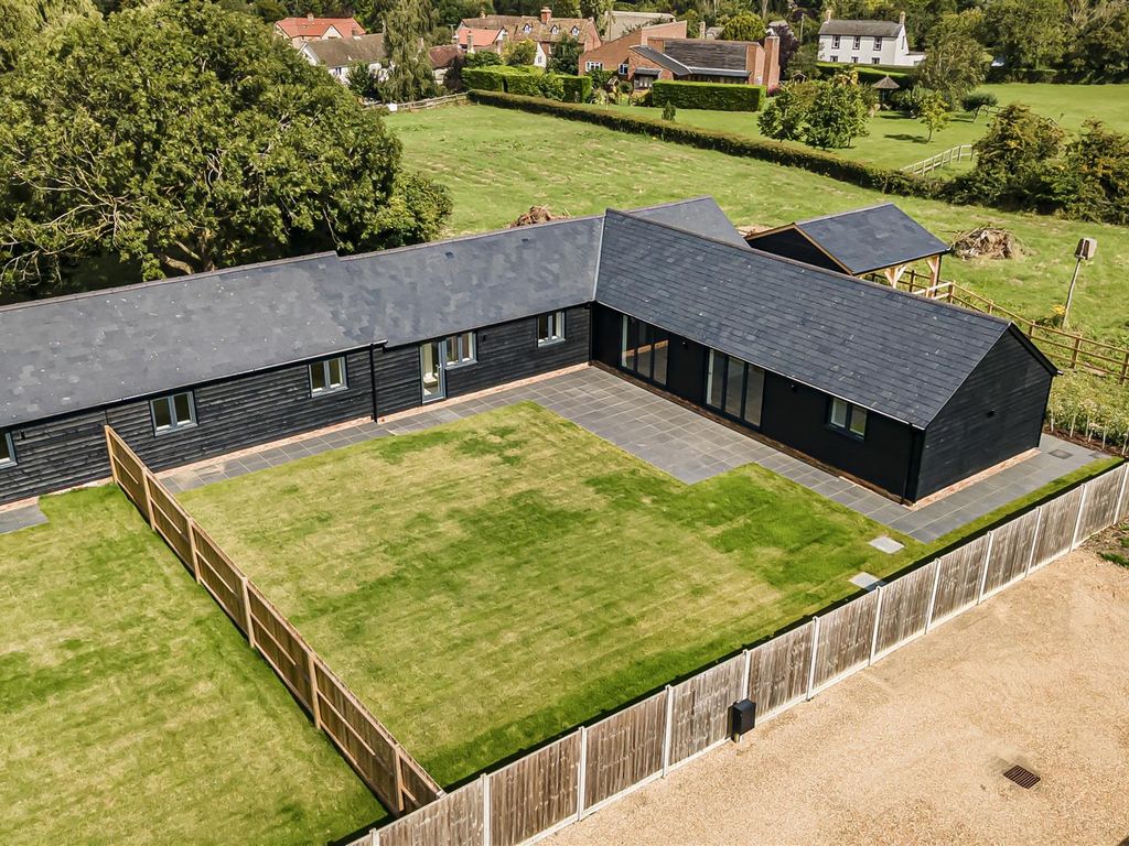 New home, 3 bed barn conversion for sale in Tinkers Lane, Kingston, Cambridge CB23, £925,000