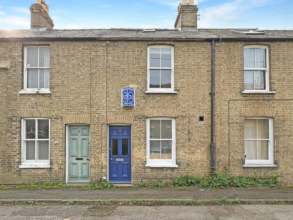 3 bed terraced house for sale in Selwyn Road, Cambridge CB3, £795,000