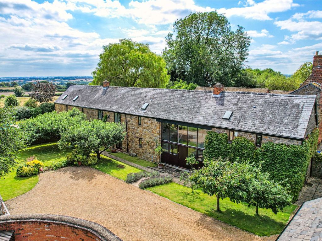 4 bed detached house for sale in Overthorpe, Nr Banbury, Oxfordshire OX17, £1,250,000