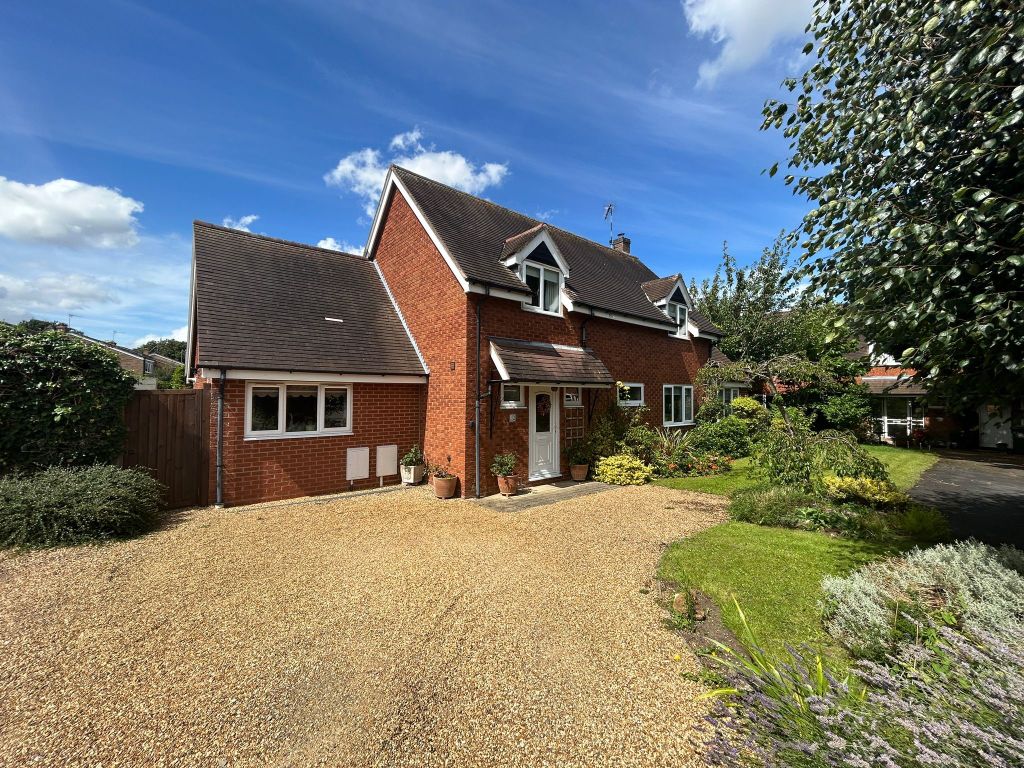 3 bed detached house for sale in Holly Lodge, Wellesbourne, Warwick CV35, £515,000