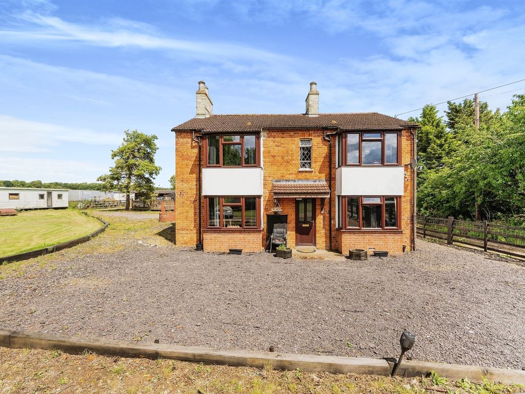 Land for sale in Rushden Road, Sharnbrook, Bedford MK44, £1,300,000