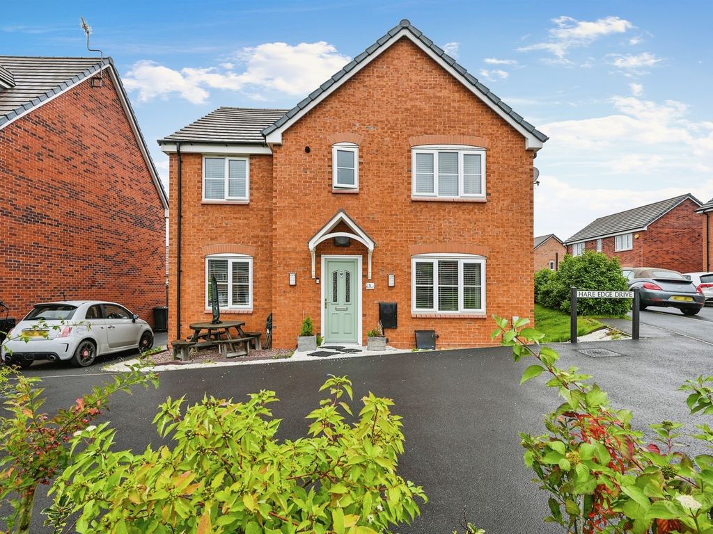 5 bed detached house for sale in Hare Edge Drive, Oakwood, Derby DE21, £365,000