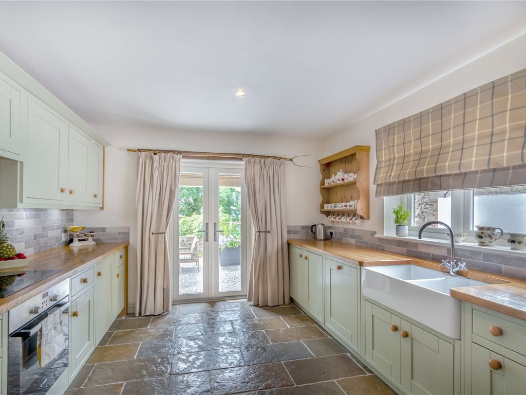 4 bed detached house for sale in Aldfield, Ripon, North Yorkshire HG4, £799,950