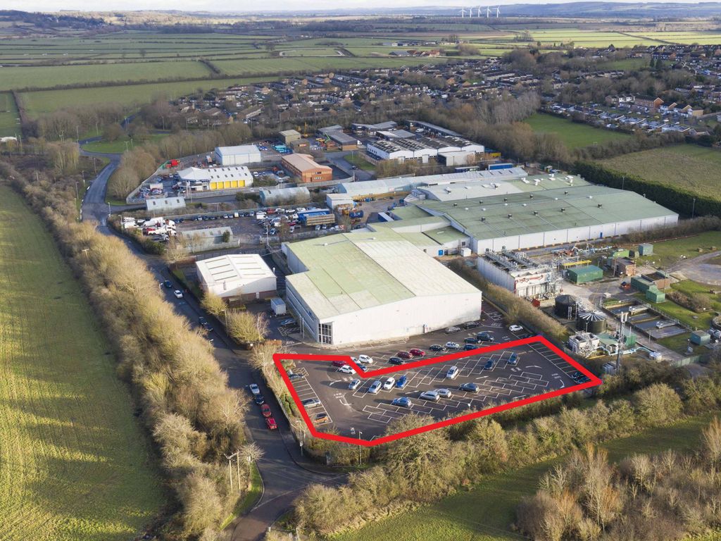 Land to let in Storage Yard, Blackworth Industrial Estate, Highworth SN6, £40,000 pa