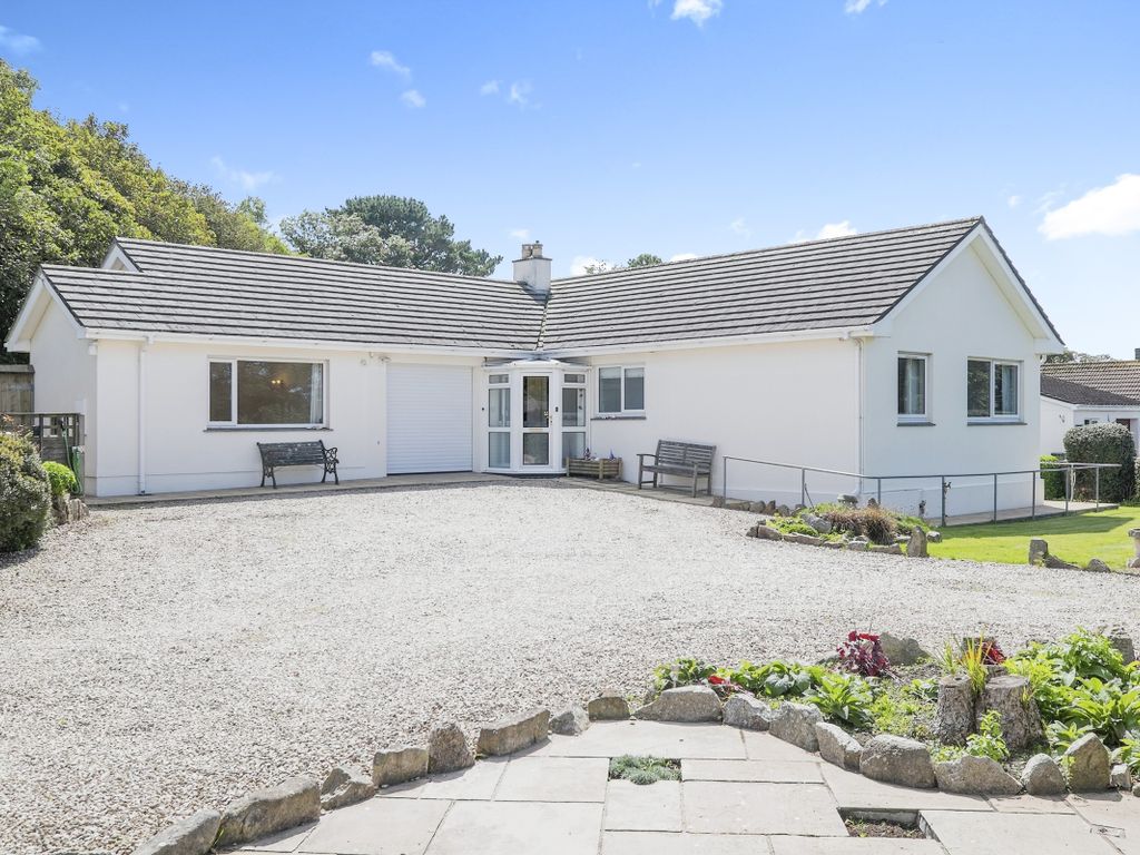 4 bed bungalow for sale in St. Hilary, Penzance, Cornwall TR20, £575,000