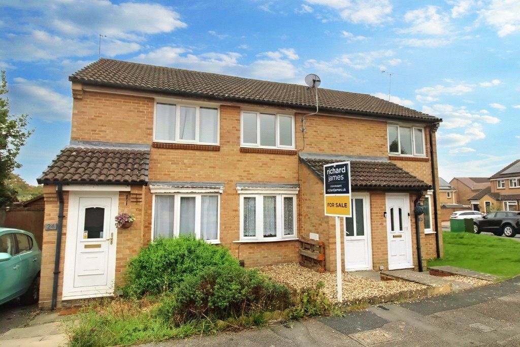 2 bed terraced house for sale in Rycote Close, Grange Park, Swindon, Wiltshire SN5, £134,000