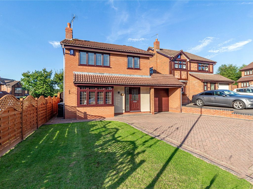 4 bed detached house for sale in Shirehampton Close, Redditch, Worcestershire B97, £430,000