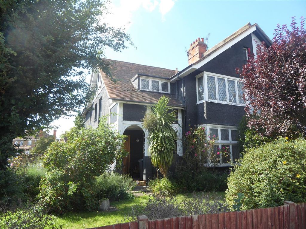 4 bed semi-detached house for sale in Whitton Road, Whitton, Hounslow TW3, £700,000