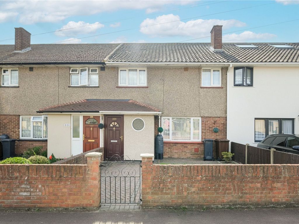 3 bed terraced house for sale in Rose Lane, Chadwell Heath RM6, £400,000