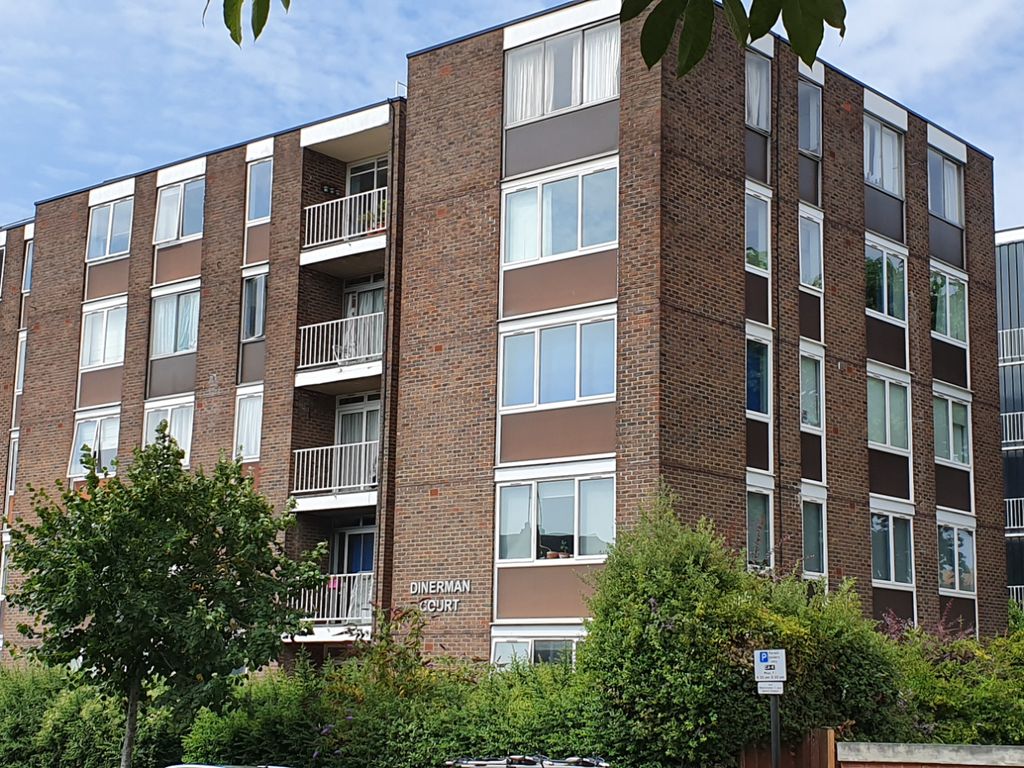 1 bed flat for sale in Boundary Road, London NW8, £450,000