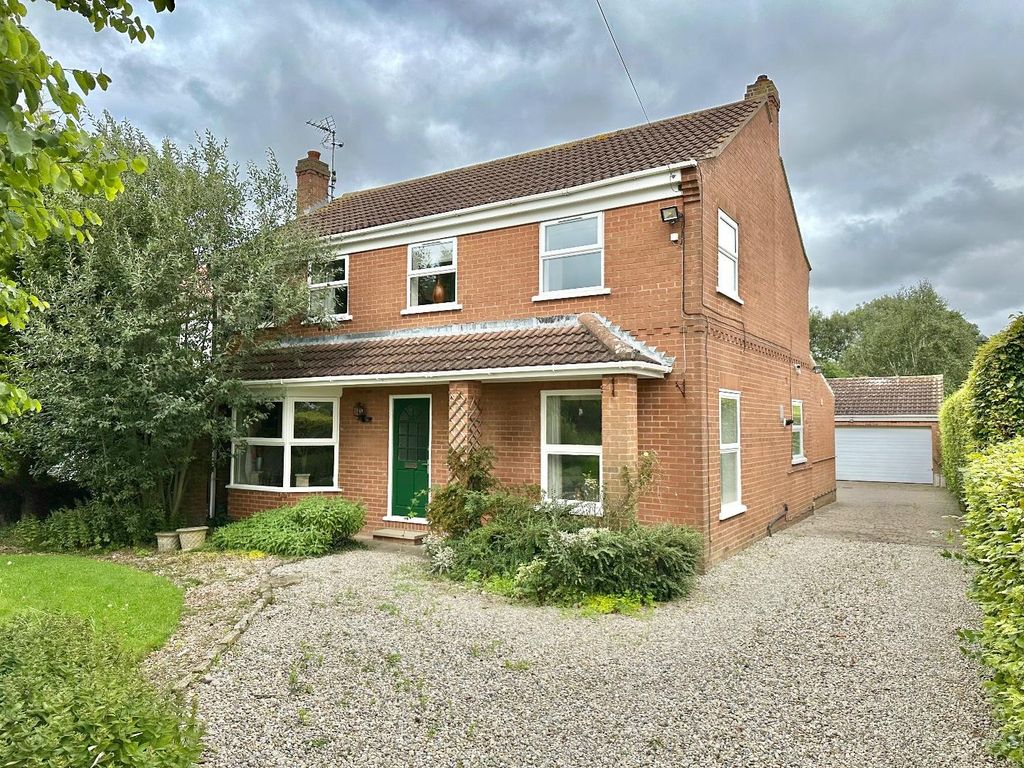 4 bed detached house for sale in Duncanfield, Sutton On The Forest, York YO61, £650,000