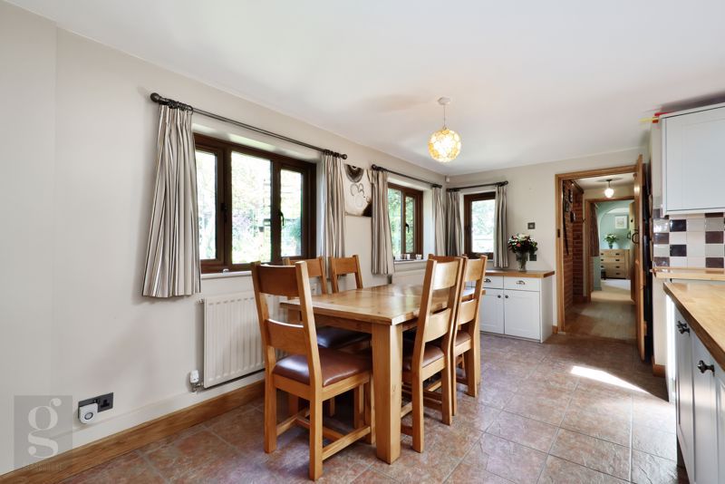 4 bed cottage for sale in The Village, Dymock, Gloucestershire GL18, £460,000