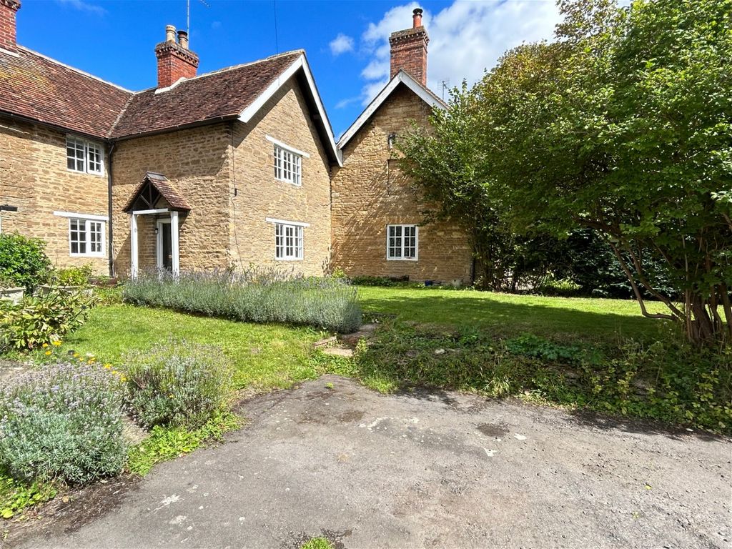 3 bed cottage for sale in Abbey Square, High Street, Turvey, Bedford MK43, £385,000