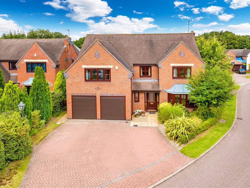 5 bed detached house for sale in Goldcrest Grove, Apley, Telford TF1, £565,000