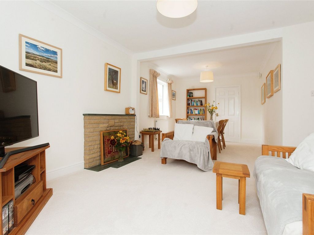 3 bed bungalow for sale in Ickleton Road, Duxford, Cambridge, Cambridgeshire CB22, £500,000