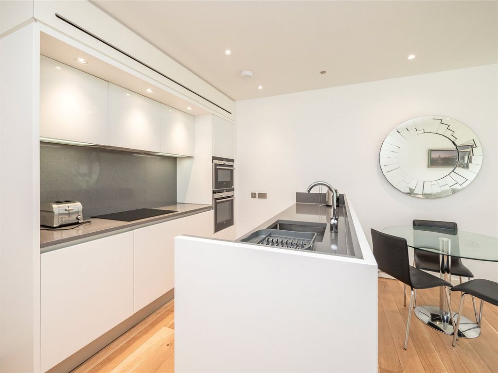 2 bed flat for sale in 11/1 Simpson Loan, Quartermile, Edinburgh EH3, £425,000