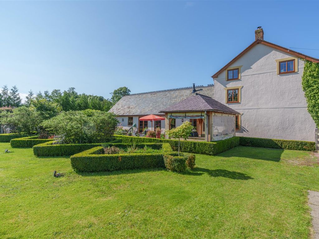 5 bed detached house for sale in Holywell Road, Rhuallt LL17, £850,000