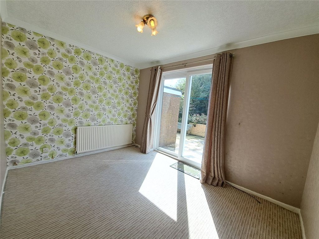 2 bed bungalow for sale in Aysgarth Drive, Darwen, Lancashire BB3, £205,000