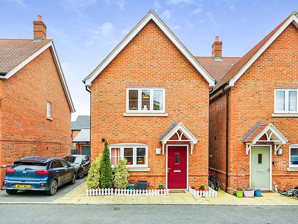 3 bed detached house for sale in Partridge Close, Sutton Courtenay, Abingdon OX14, £395,000