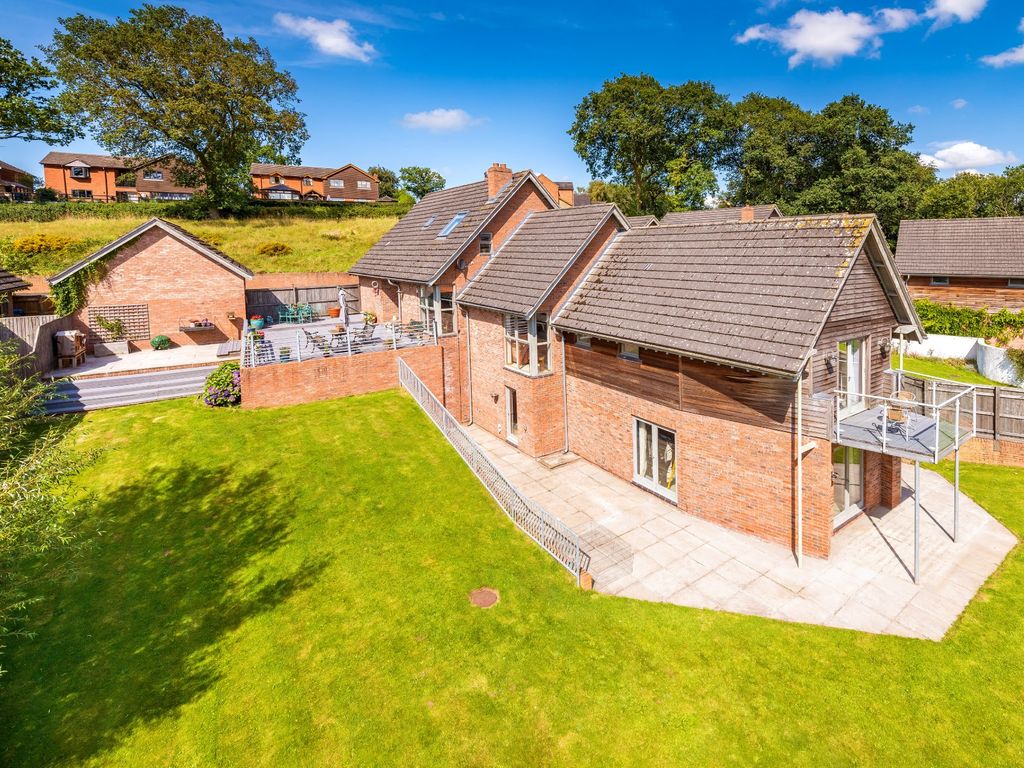 5 bed detached house for sale in Tern View, Market Drayton TF9, £695,000