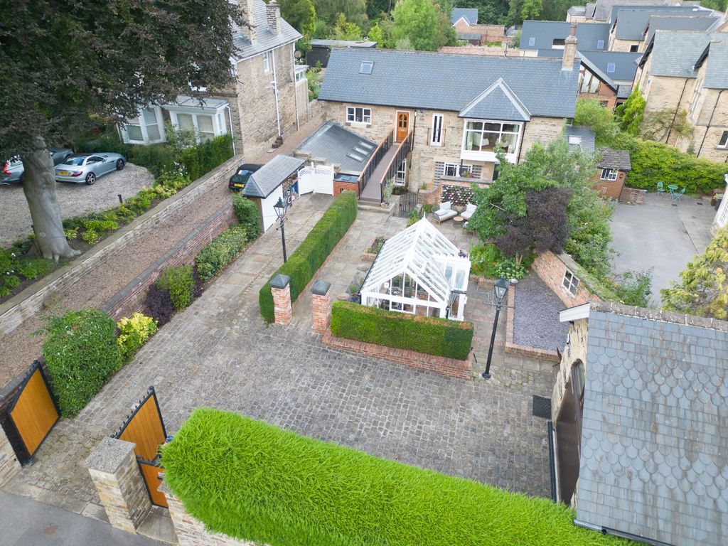 4 bed detached house for sale in Dore Road, Dore S17, £995,000