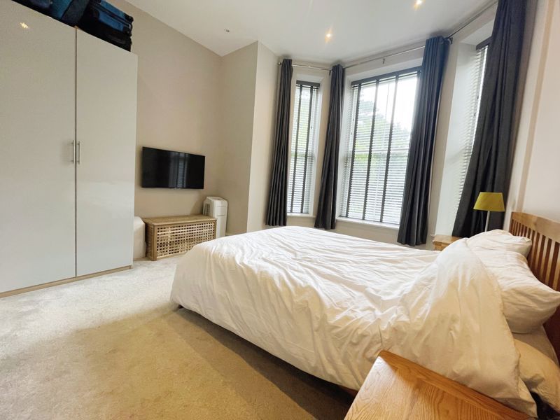 2 bed flat for sale in Christchurch Road, Bournemouth BH1, £350,000