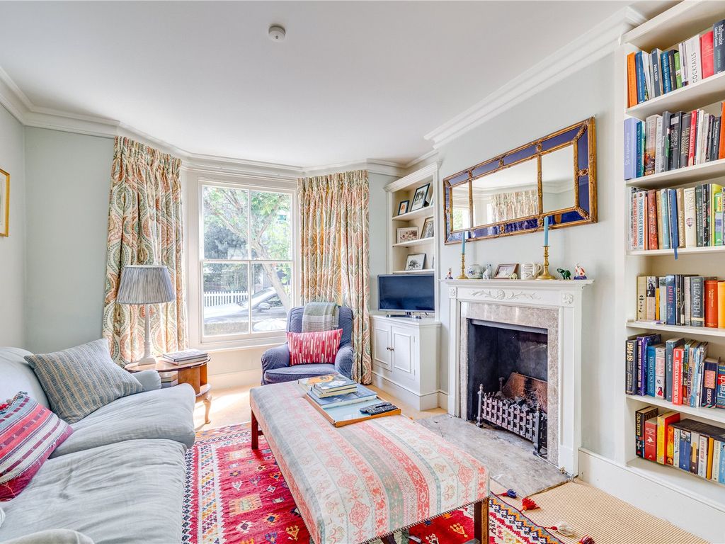 3 bed property for sale in Furness Road, Sands End SW6, £1,400,000