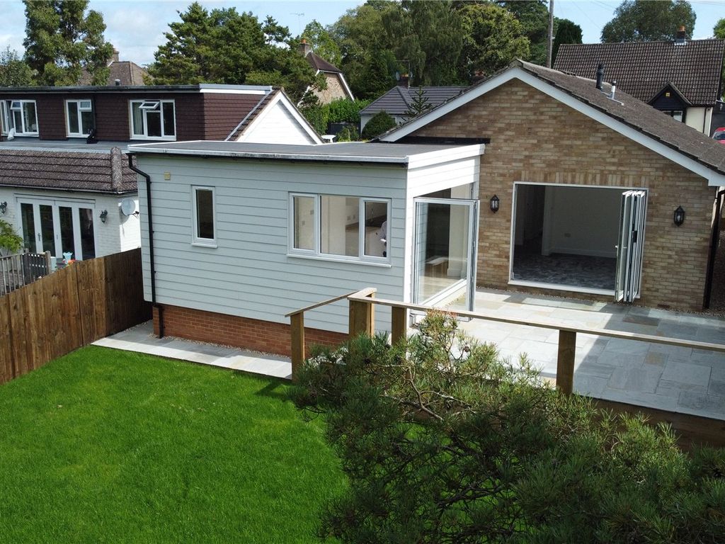 3 bed bungalow for sale in Sandheath Road, Hindhead, Surrey GU26, £550,000