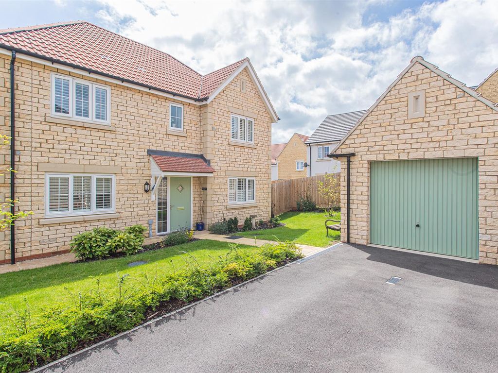 4 bed detached house for sale in Aldhelm Rise, Corsham SN13, £600,000